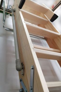 Чердачная лестница Fakro LWL Extra 600*1300*3050 Чердачная лестница Fakro LWL Extra 600*1300*3050