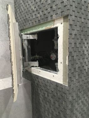 Люк под плитку Нажимной Секрет-Лайт 2 створки 750*550 Люк под плитку Нажимной Секрет-Лайт 2 створки 750*550