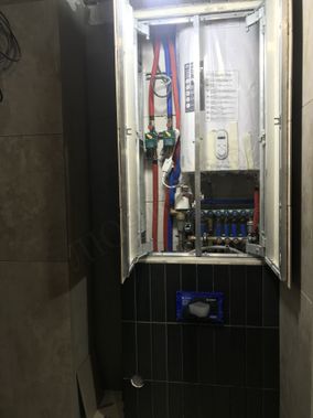 Люк под плитку Секрет 3.0, 2 створки 950*500 Люк под плитку Секрет 3.0, 2 створки 950*500