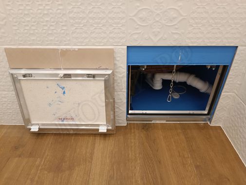 Люк под плитку АлюЛайт II 850*550 Люк под плитку АлюЛайт II 850*550