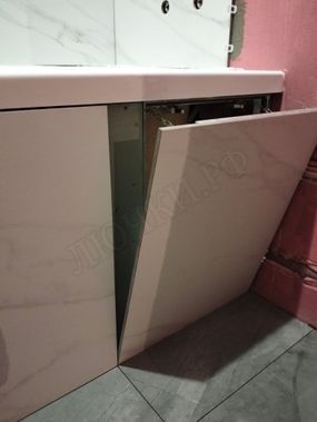 Люк под плитку АлюЛайт II 850*550 Люк под плитку АлюЛайт II 850*550