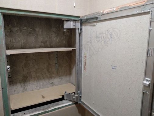 Люк под плитку Нажимной Секрет-Лайт 2 створки 750*550 Люк под плитку Нажимной Секрет-Лайт 2 створки 750*550