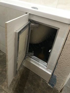 Люк под плитку Нажимной Секрет-Лайт 2 створки 750*550 Люк под плитку Нажимной Секрет-Лайт 2 створки 750*550