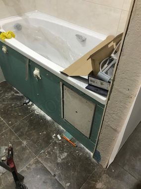 Люк под плитку Нажимной Секрет-Лайт 2 створки 750*550 Люк под плитку Нажимной Секрет-Лайт 2 створки 750*550