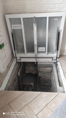 Напольный люк Самоподъемный Невидимка уголок 850*1650 Напольный люк Самоподъемный Невидимка уголок 850*1650